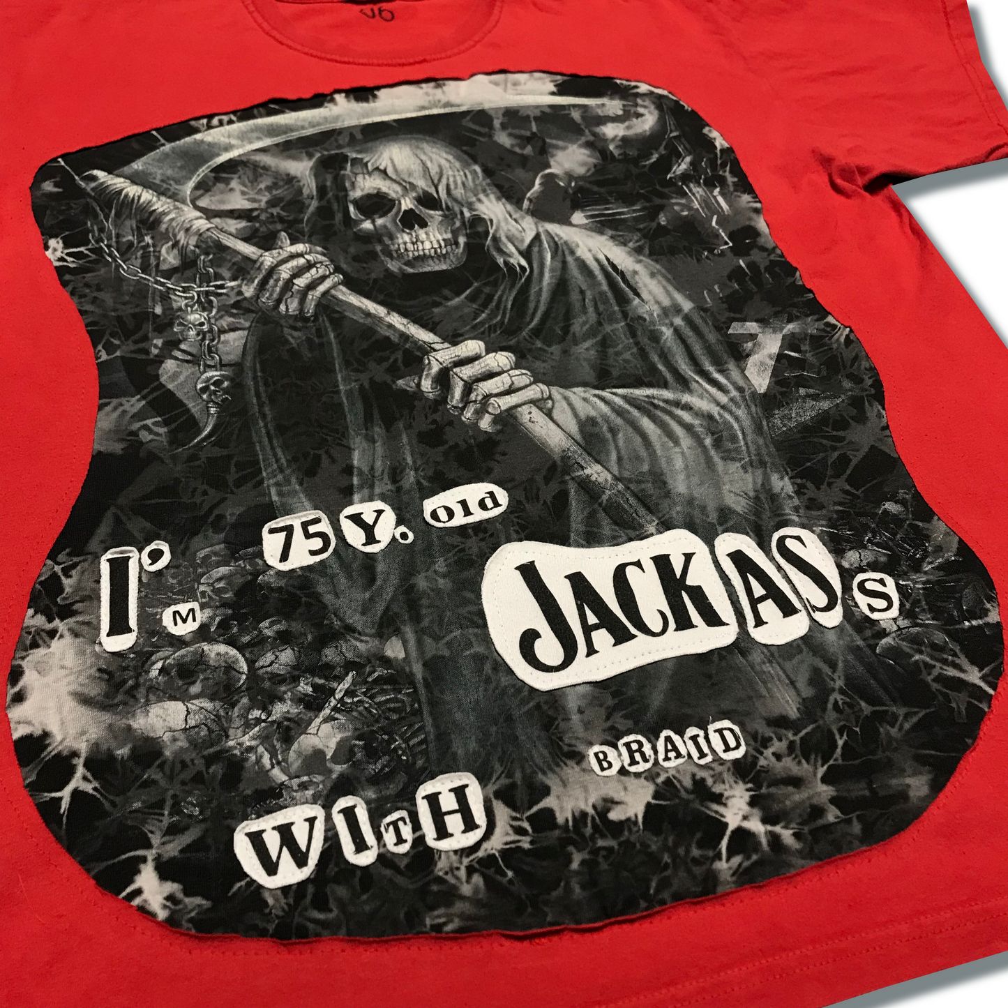 「編み込みのジャッカス」Tシャツ