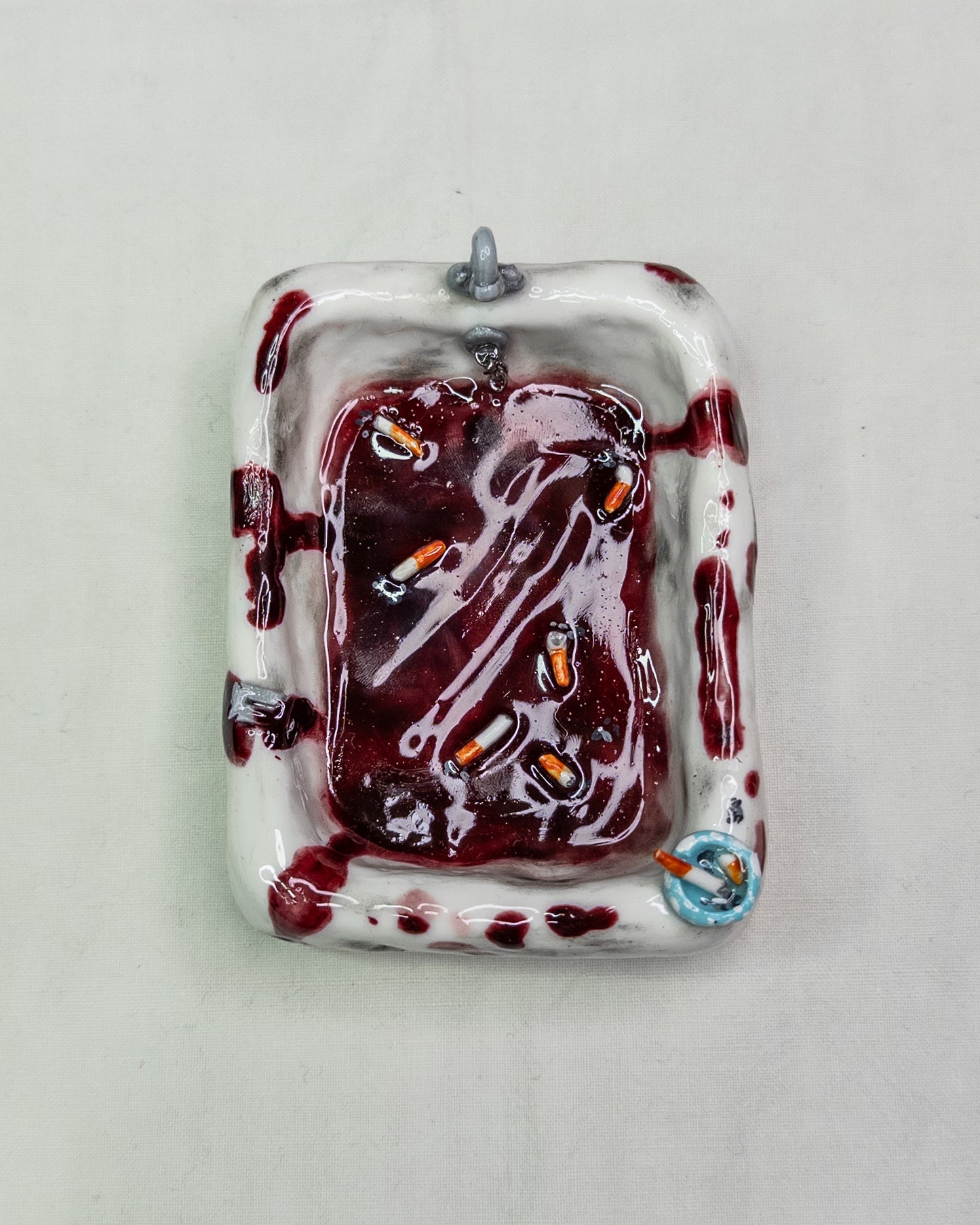"let me bleed" ashtray/jewellery dish