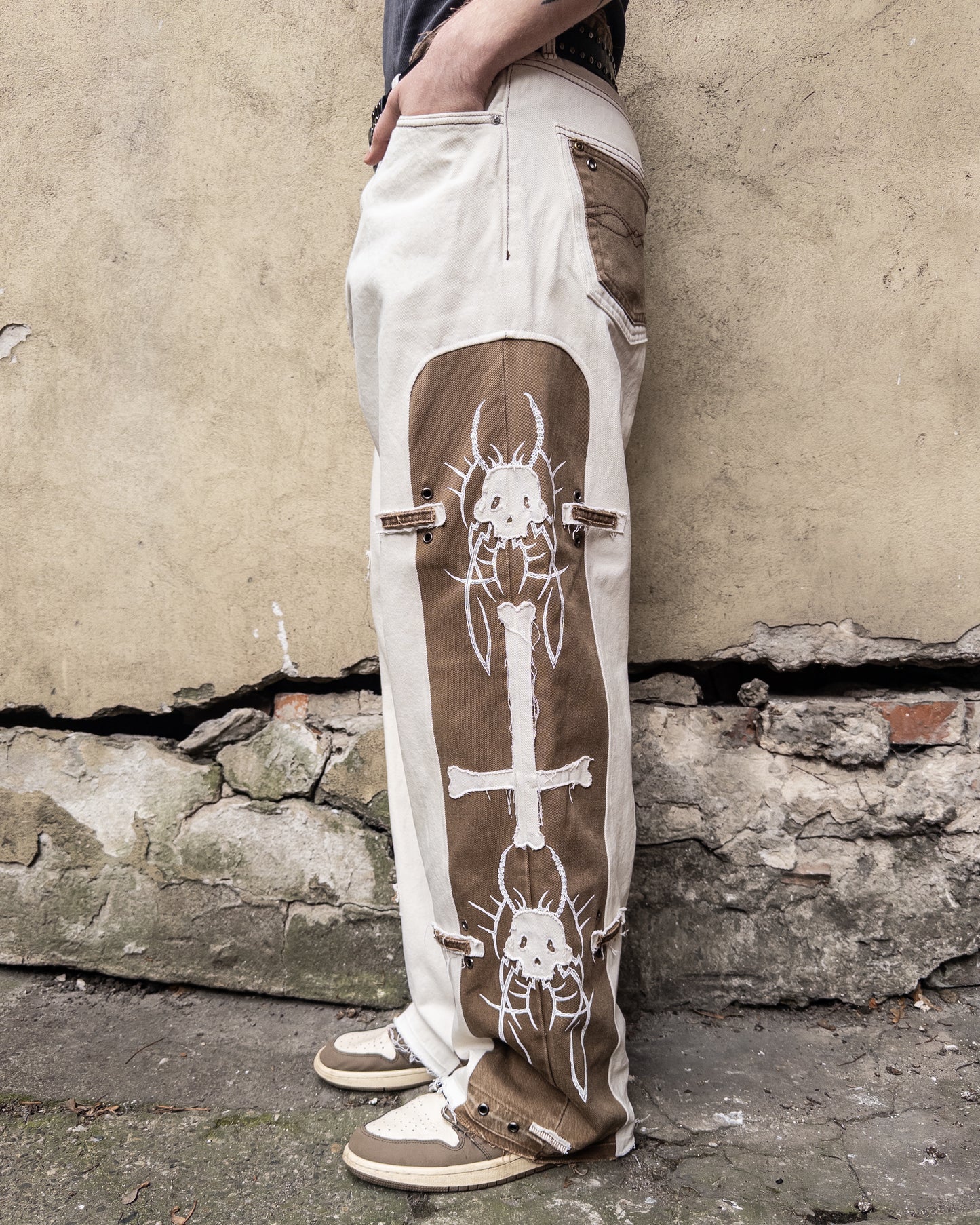 "fainted" pants