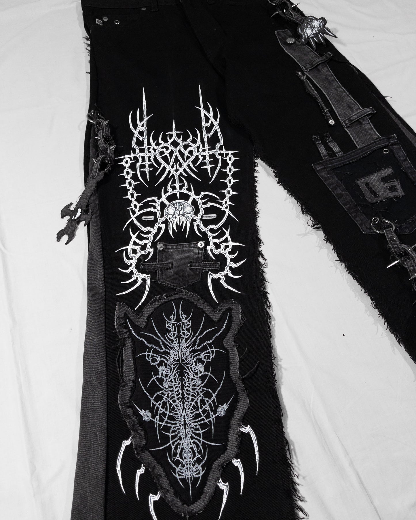 "hellweld" pants