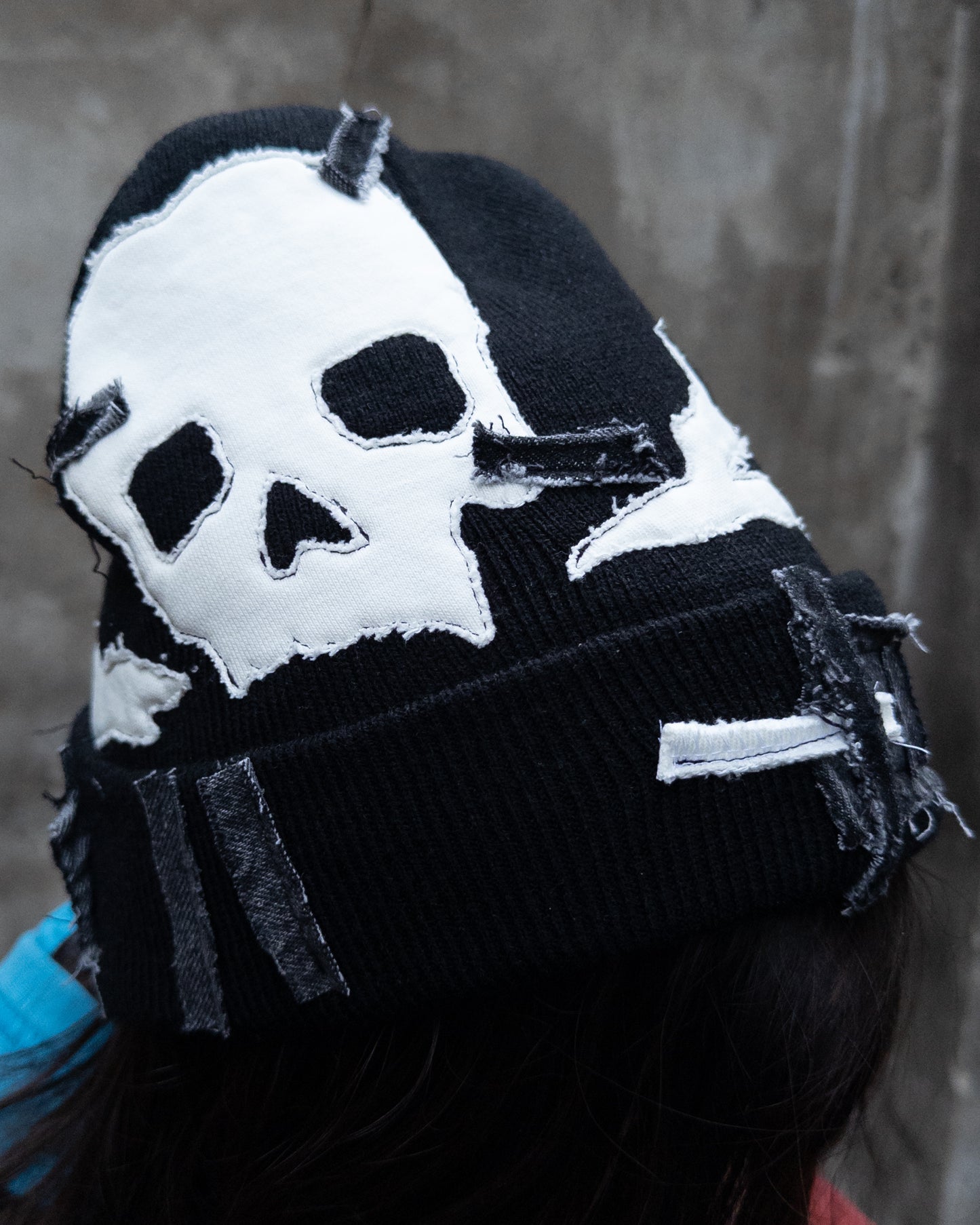 "grave" beanie 1