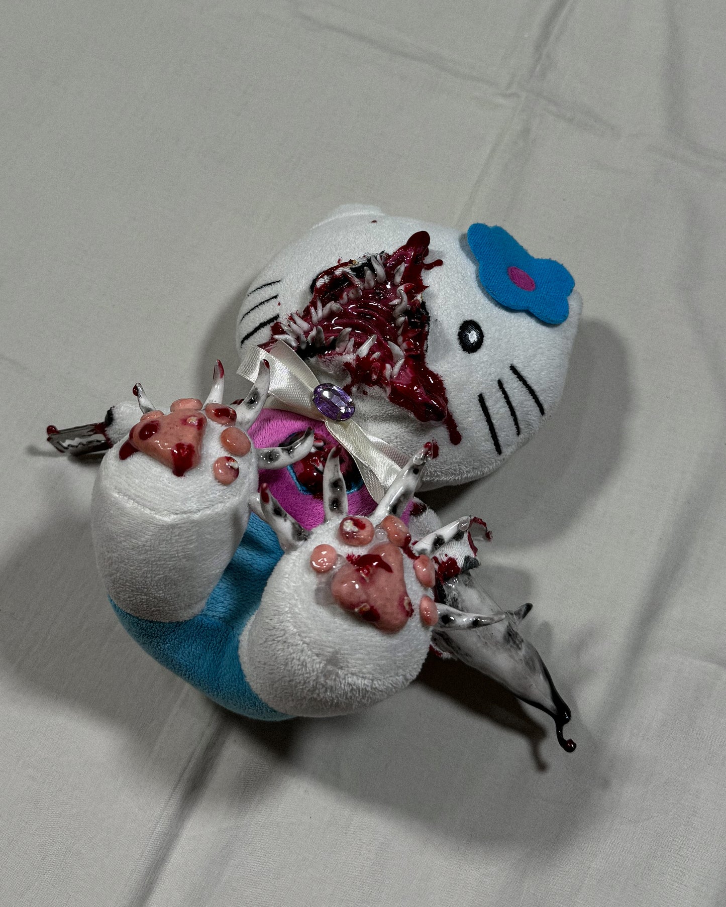 "dreams engulfer" Hello Kitty toy