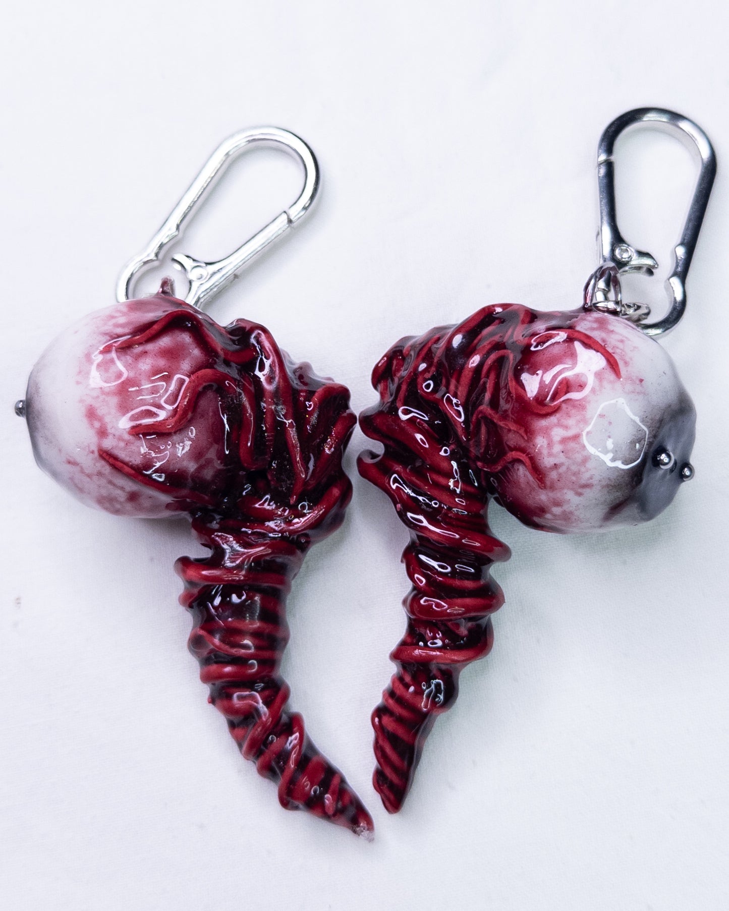 "the eyeball" keychain