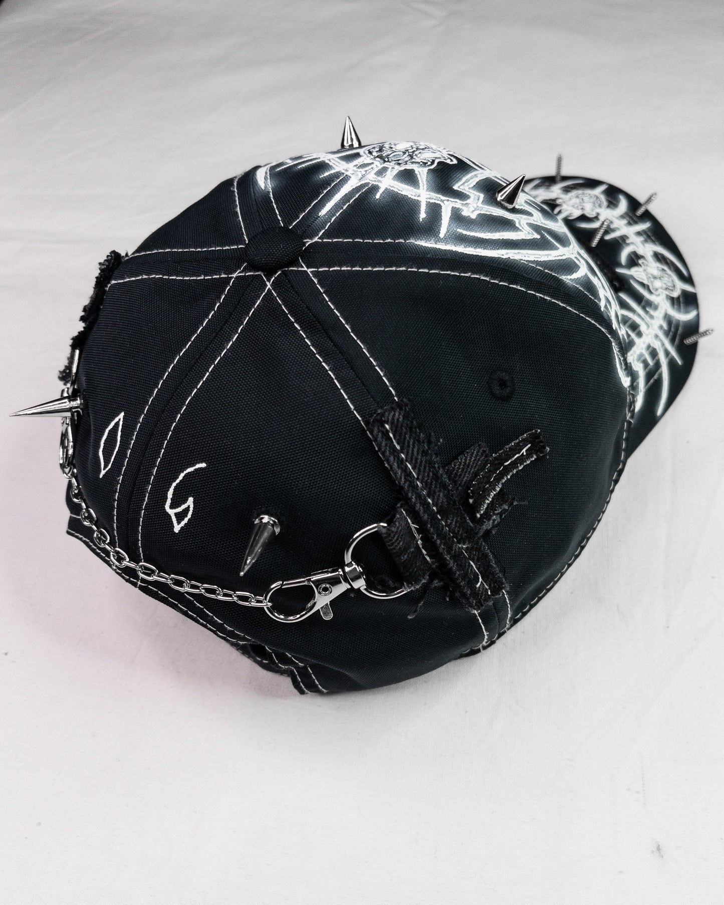 "exoskeleton" cap