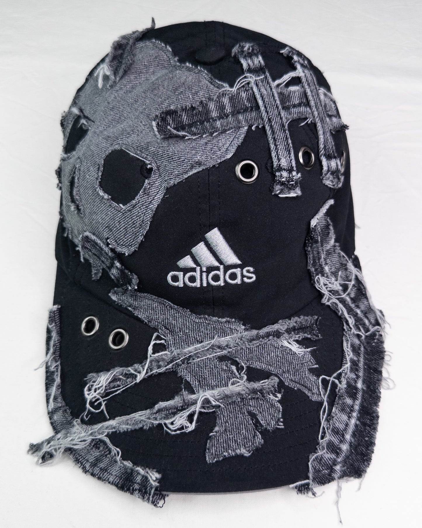 "noisy" cap