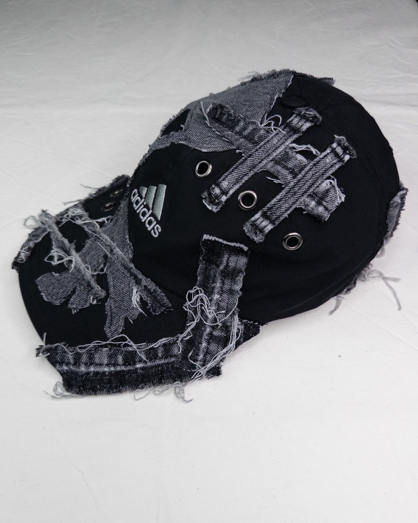 "noisy" cap