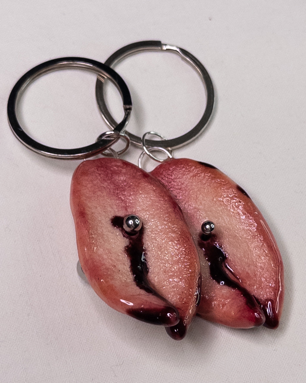 "french kiss" keychain