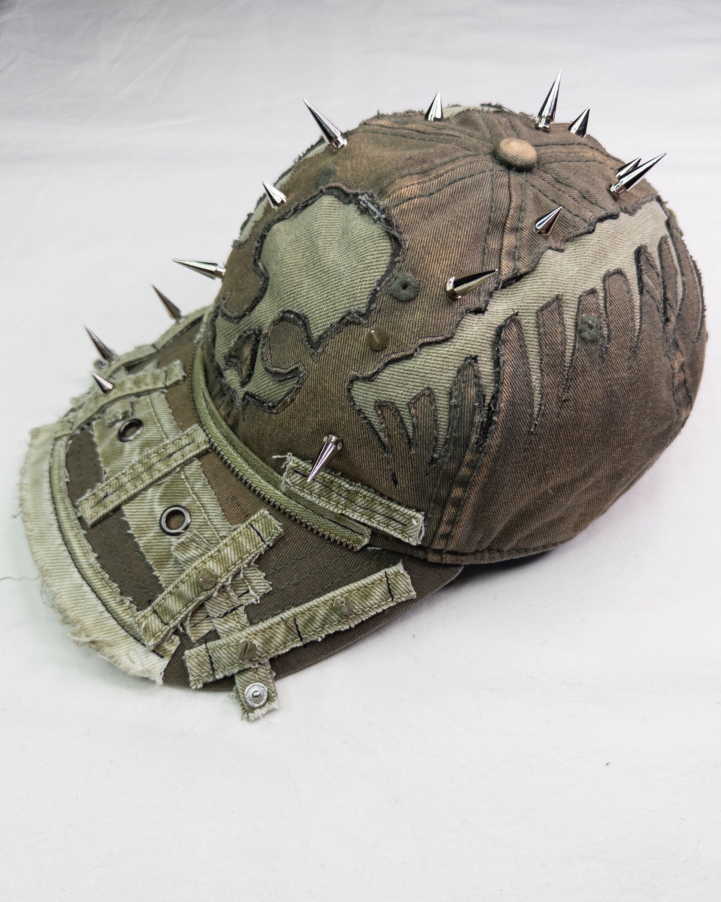 "eclipse" cap