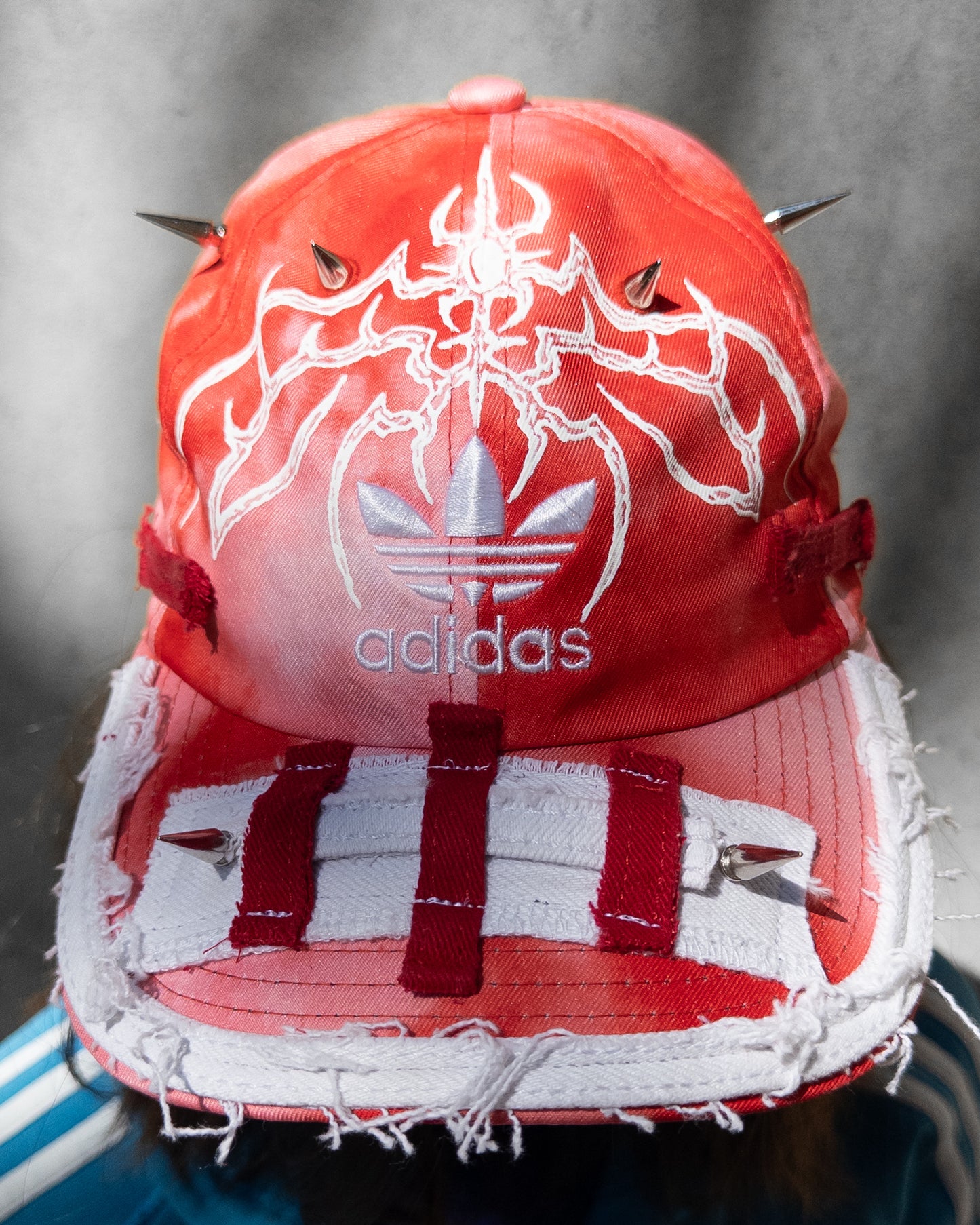 "gates" cap