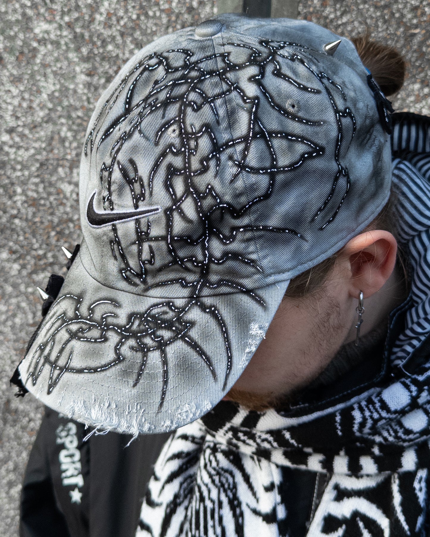 "web" cap