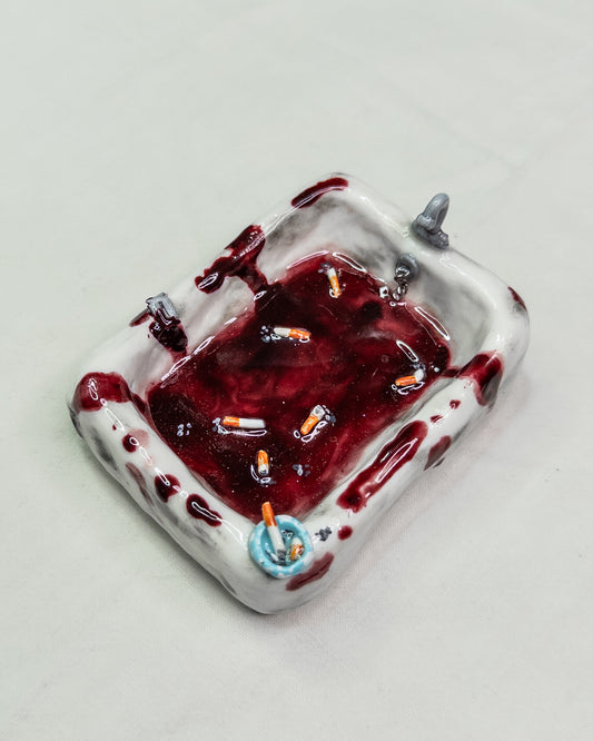 "let me bleed" ashtray/jewellery dish
