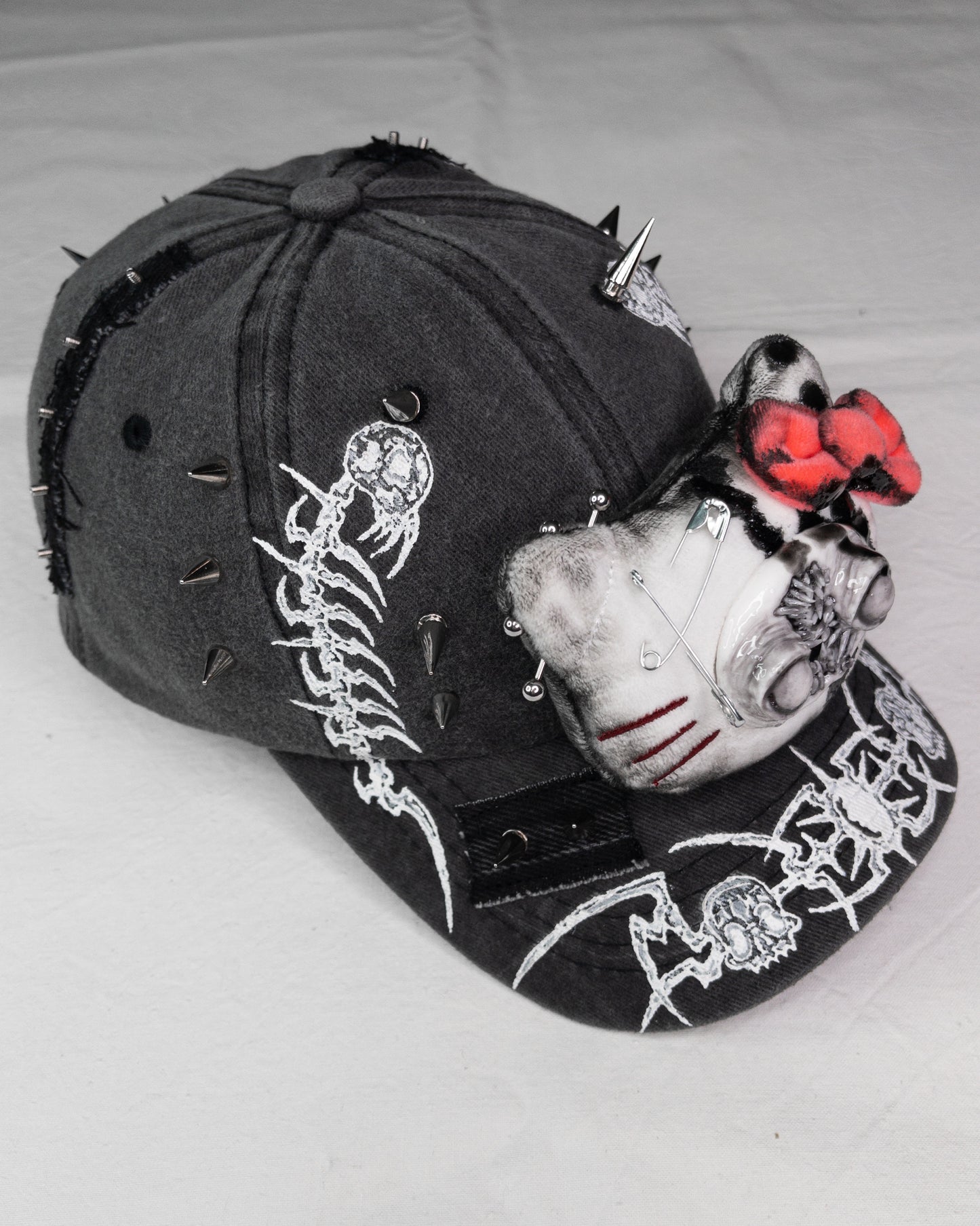 "kitty splash" cap