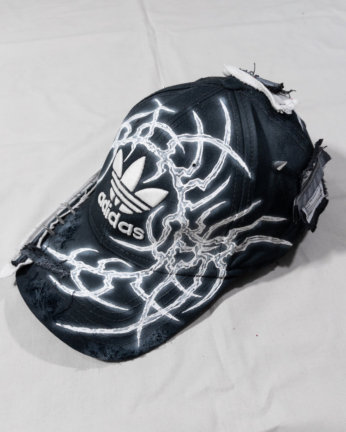 "cutthroat" cap 5