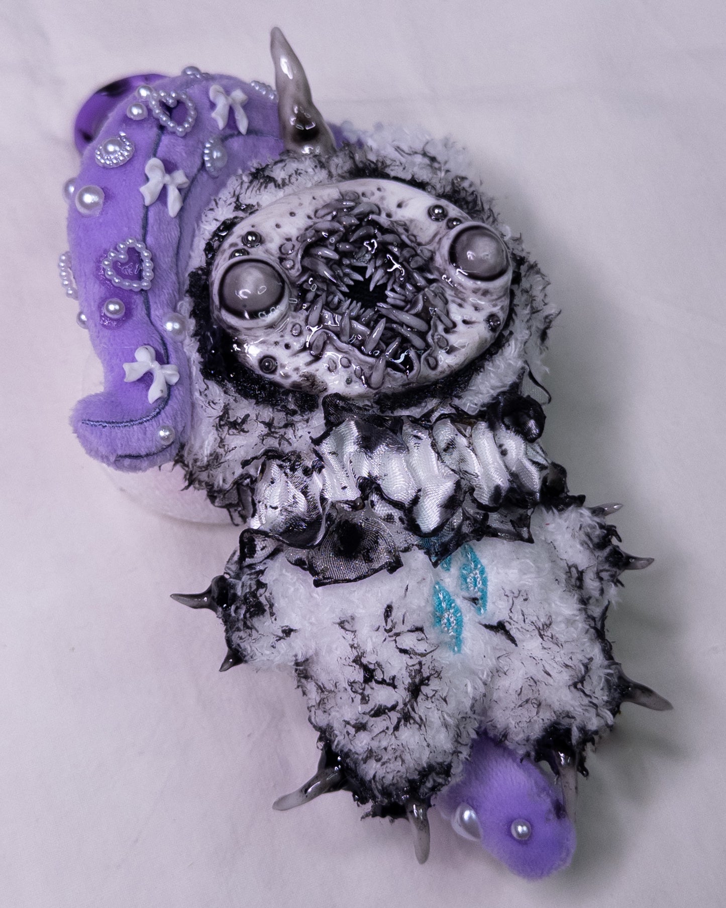 "Pure diamond" keychain