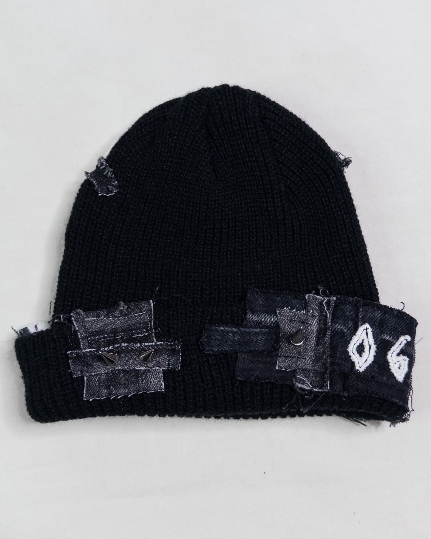 "grave" beanie 2
