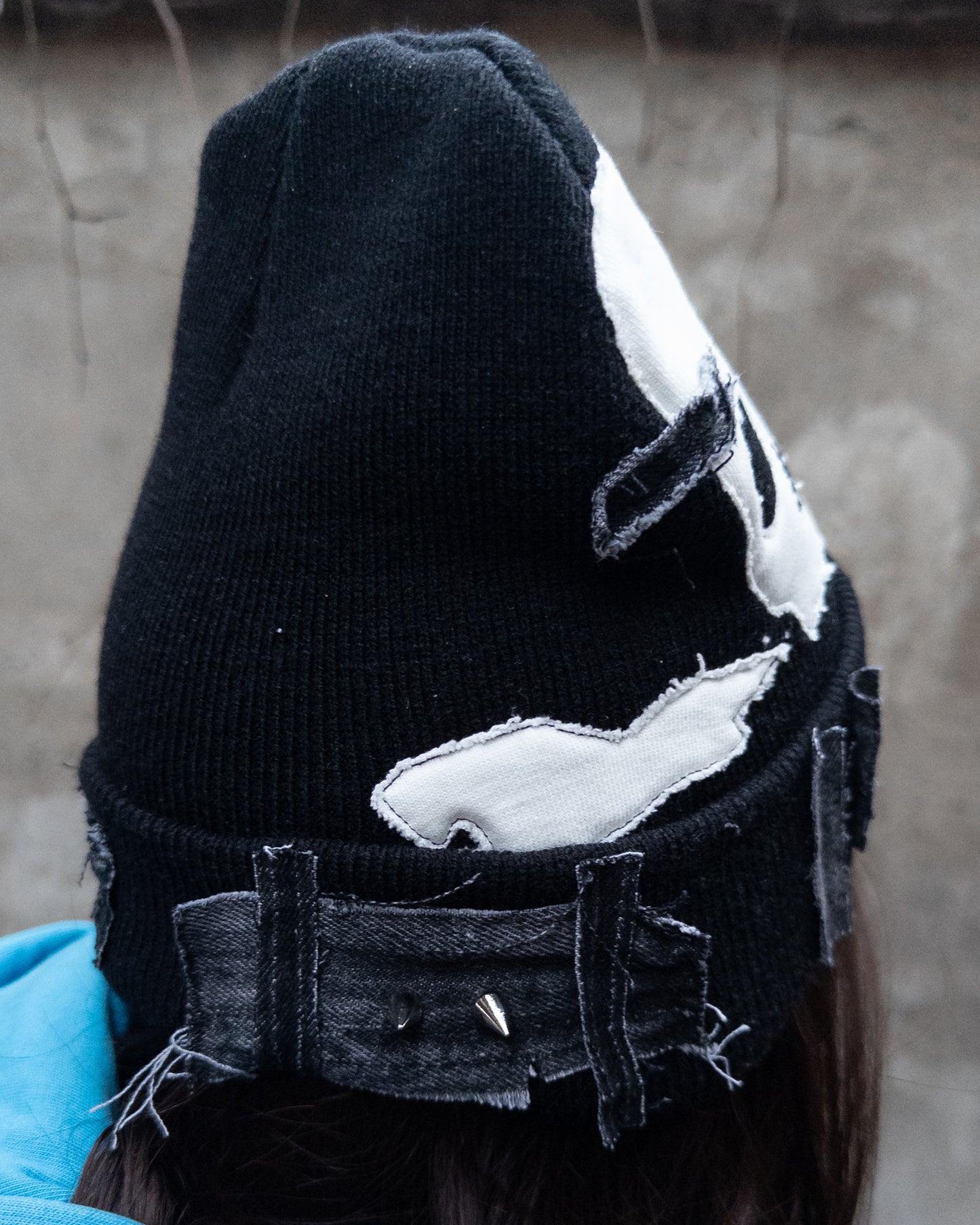 "grave" beanie 1