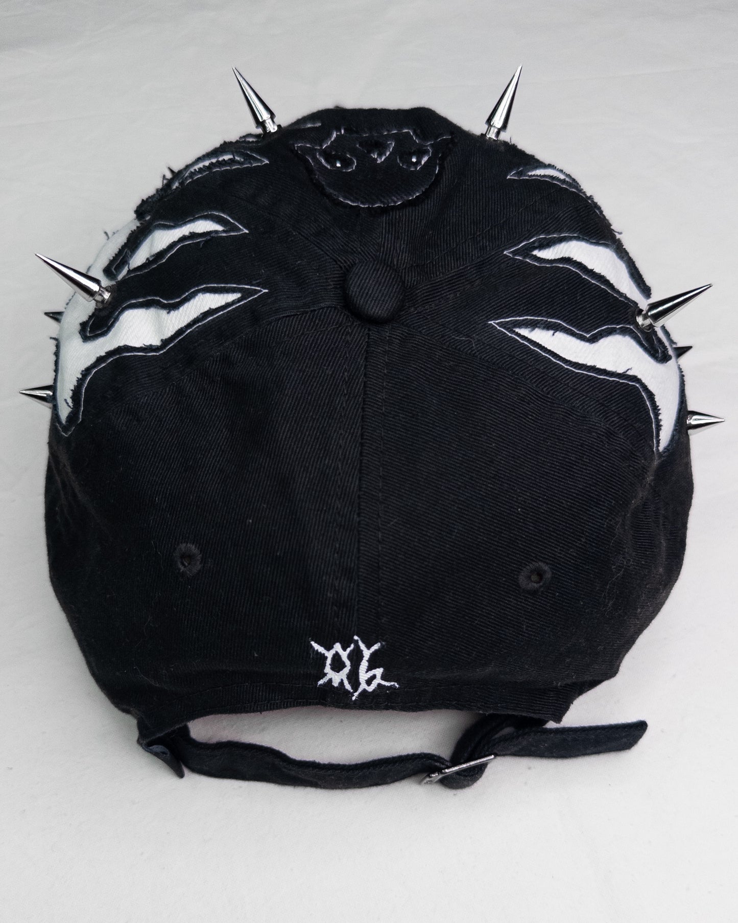 "hardware" cap