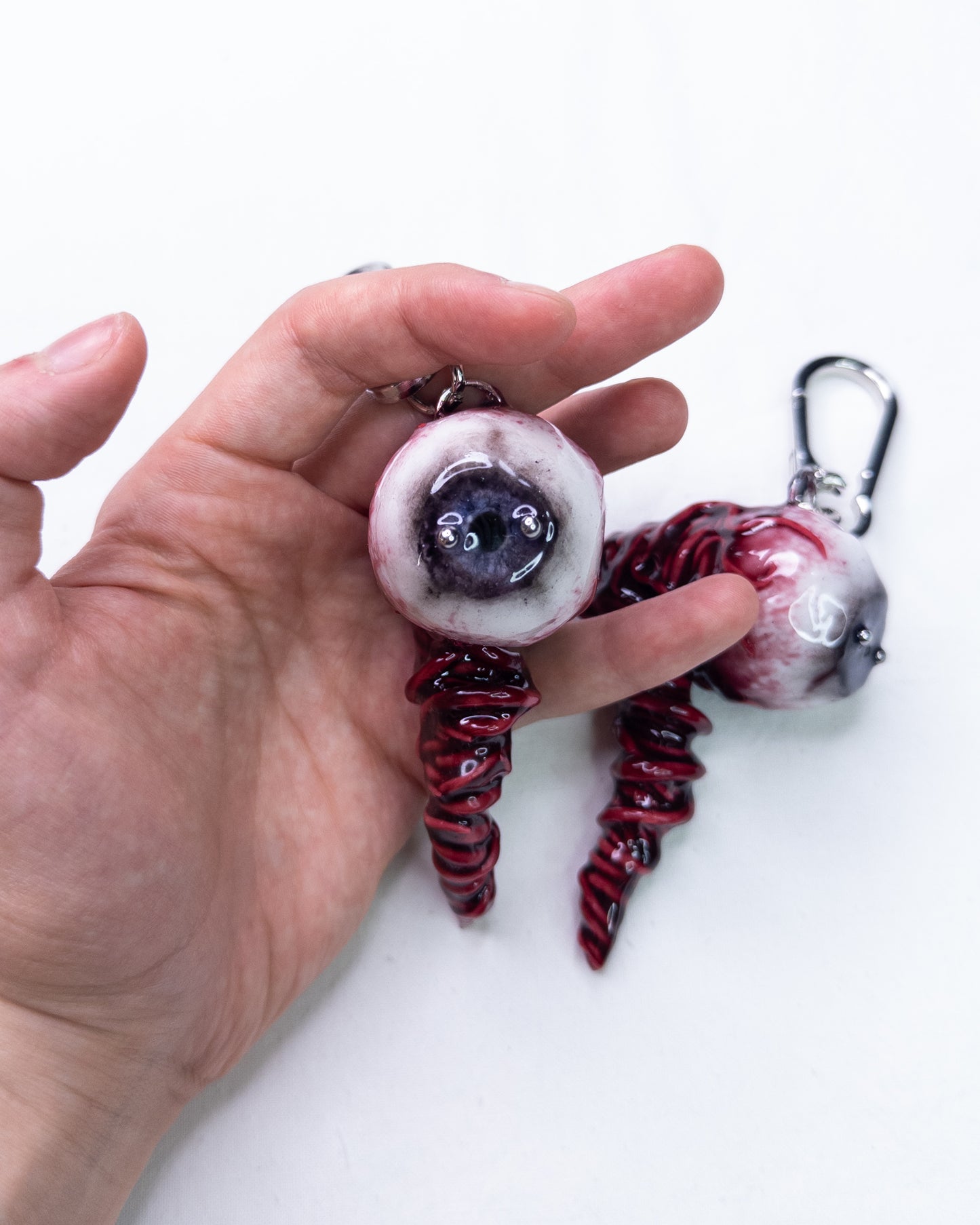 "the eyeball" keychain