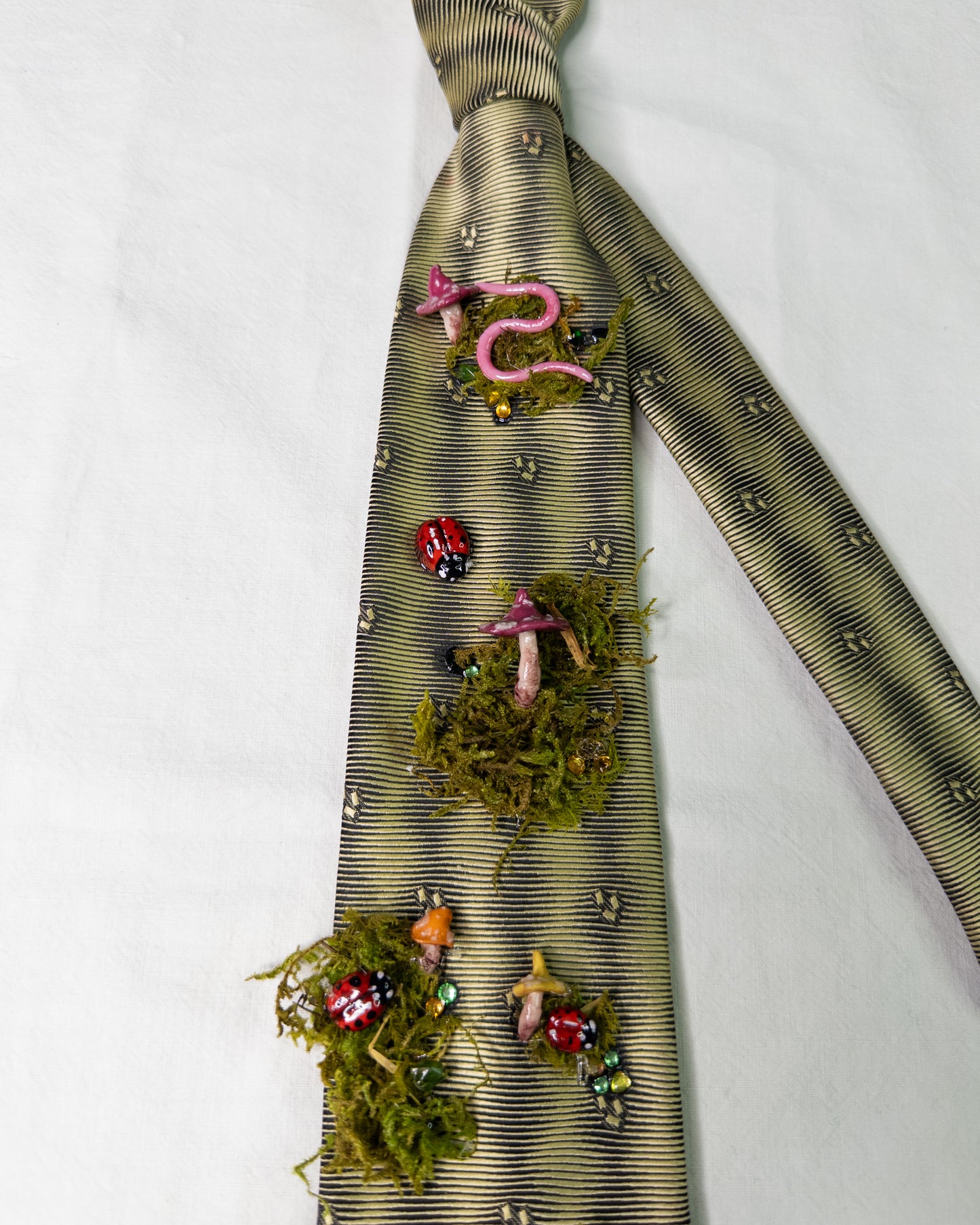 "mushroom trip" tie