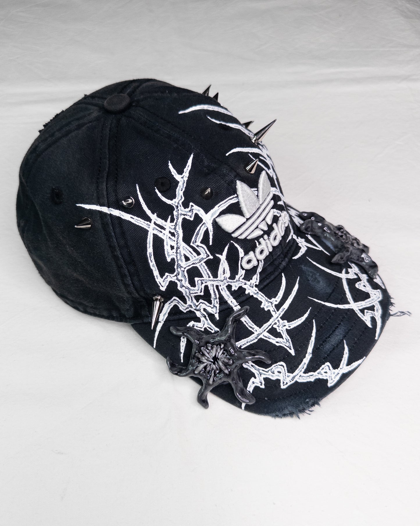 "ritual" cap